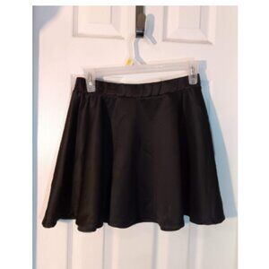 Body Central short black flared skirt size large Juniors